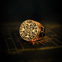 Load image into Gallery viewer, Men&#39;s St. Benedict Ring